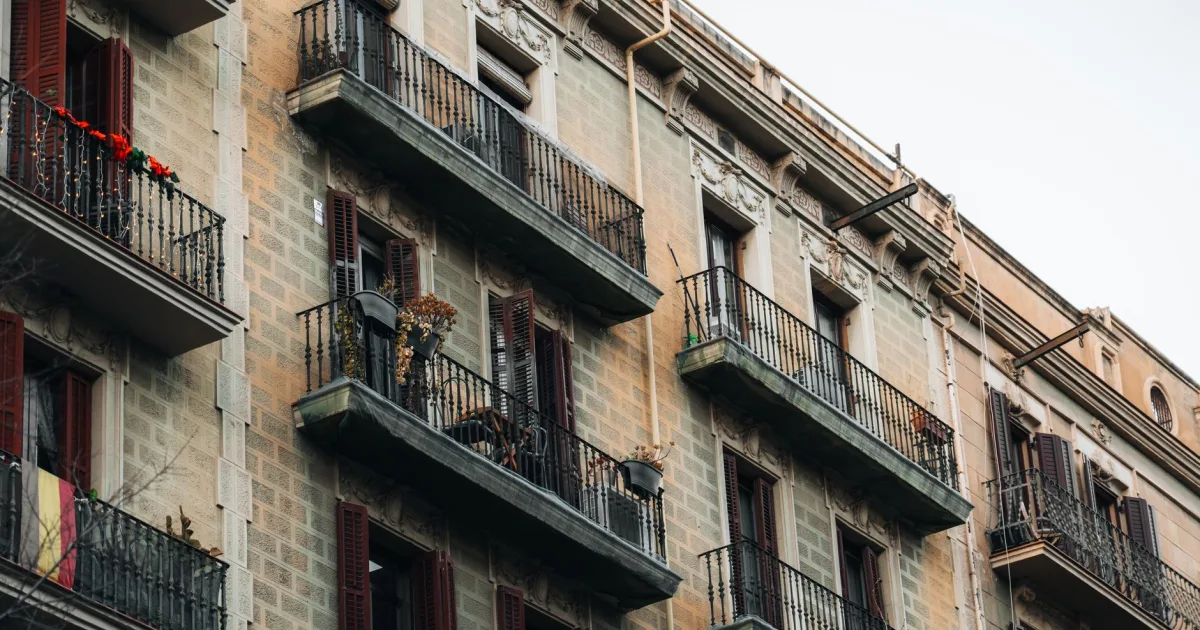 Vivienda protegida en España: del auge del desarrollismo al colapso actual