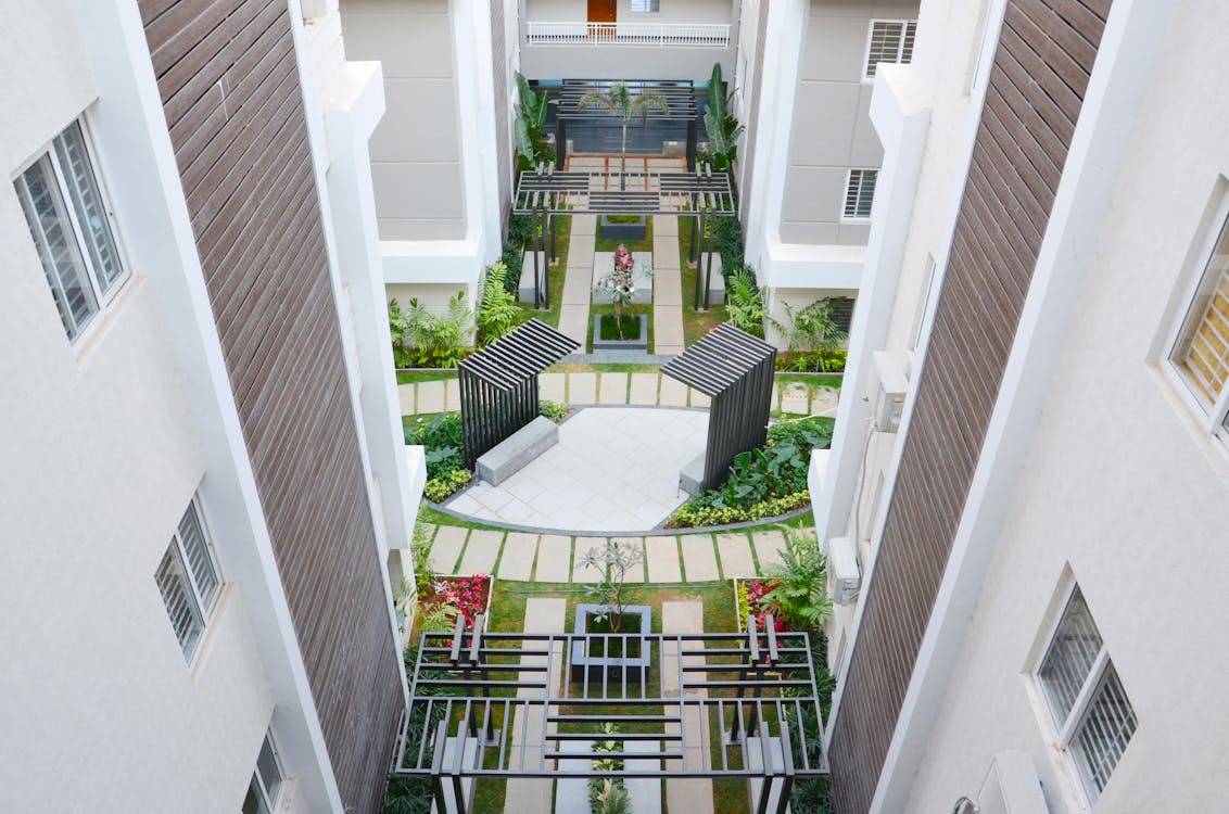 Mercado de vivienda de lujo Madrid 2026 con precio medio de 7.145 euros por metro cuadrado según Engel & Völkers