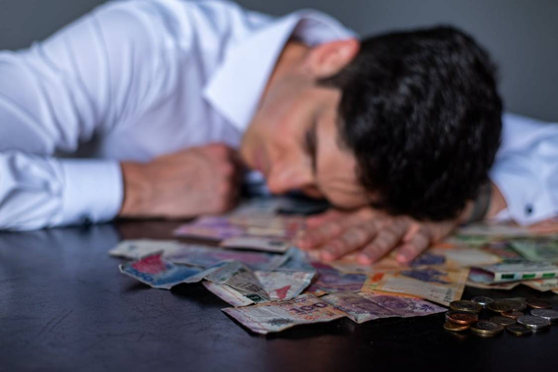 58 años de salario para comprar vivienda Madrid 2025: análisis por grupo funcionarial A1, A2, C1, C2