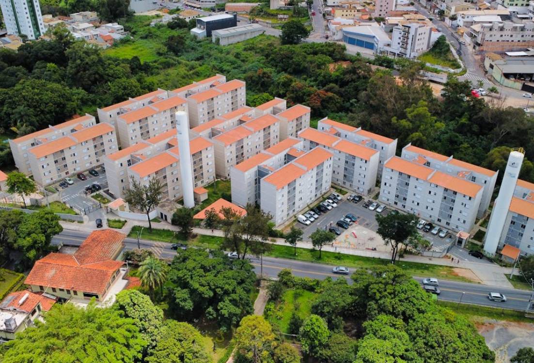 Vivienda protegida Madrid 2026: especulación, descalificación y fondos de inversión en VPO