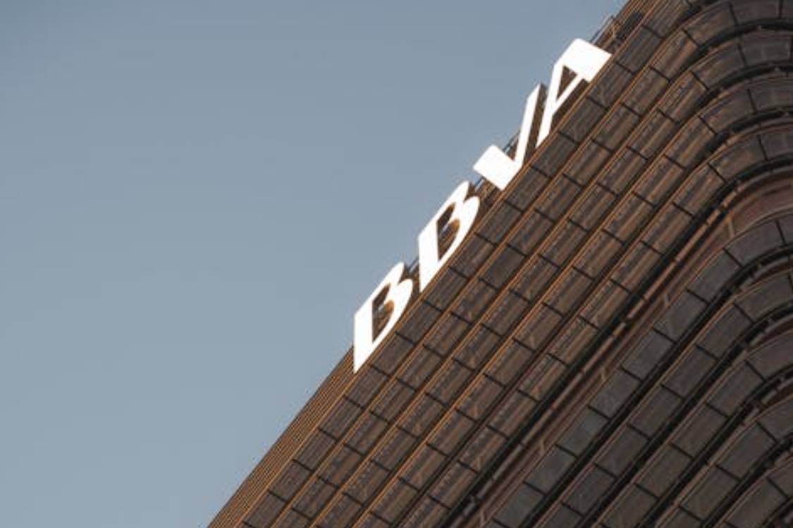 Financiación promotora vivienda España 2026: brecha entre banca tradicional y necesidad de obra nueva