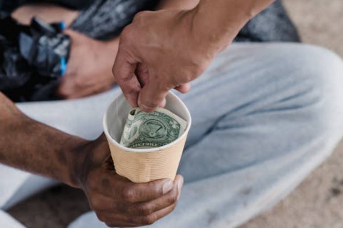 Gráfico de inflación acumulada España 2019-2026 frente a precio vivienda y sueldo funcionario, brecha poder adquisitivo