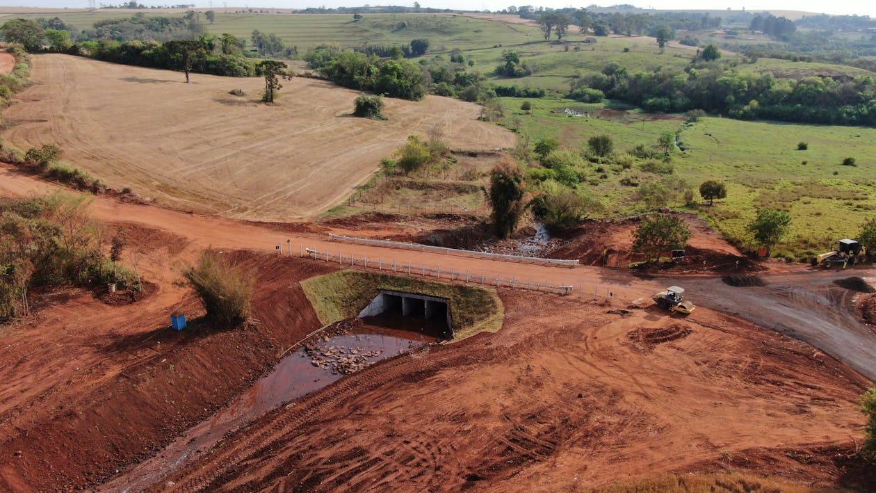 Suelo finalista Madrid 2026: análisis del déficit de vivienda, plazos urbanísticos y medidas para resolver el problema del suelo edificable en la Comunidad de Madrid